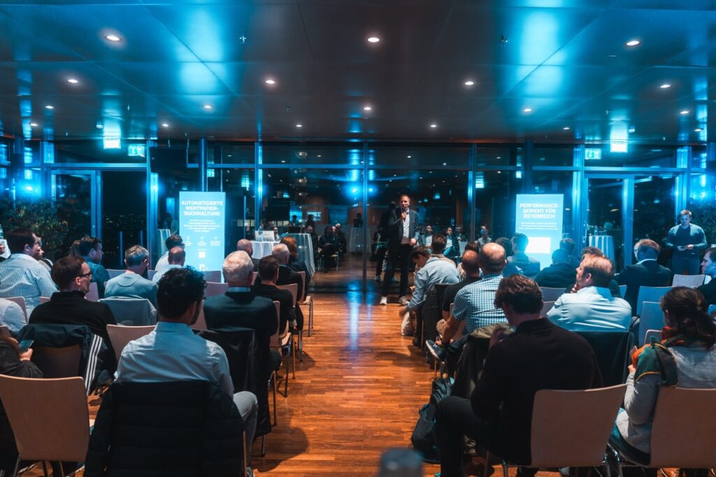 Groß (bilder wien5)